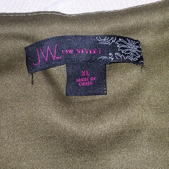 JW Style Embroiderd Dress NWT - Picture 6 of 9